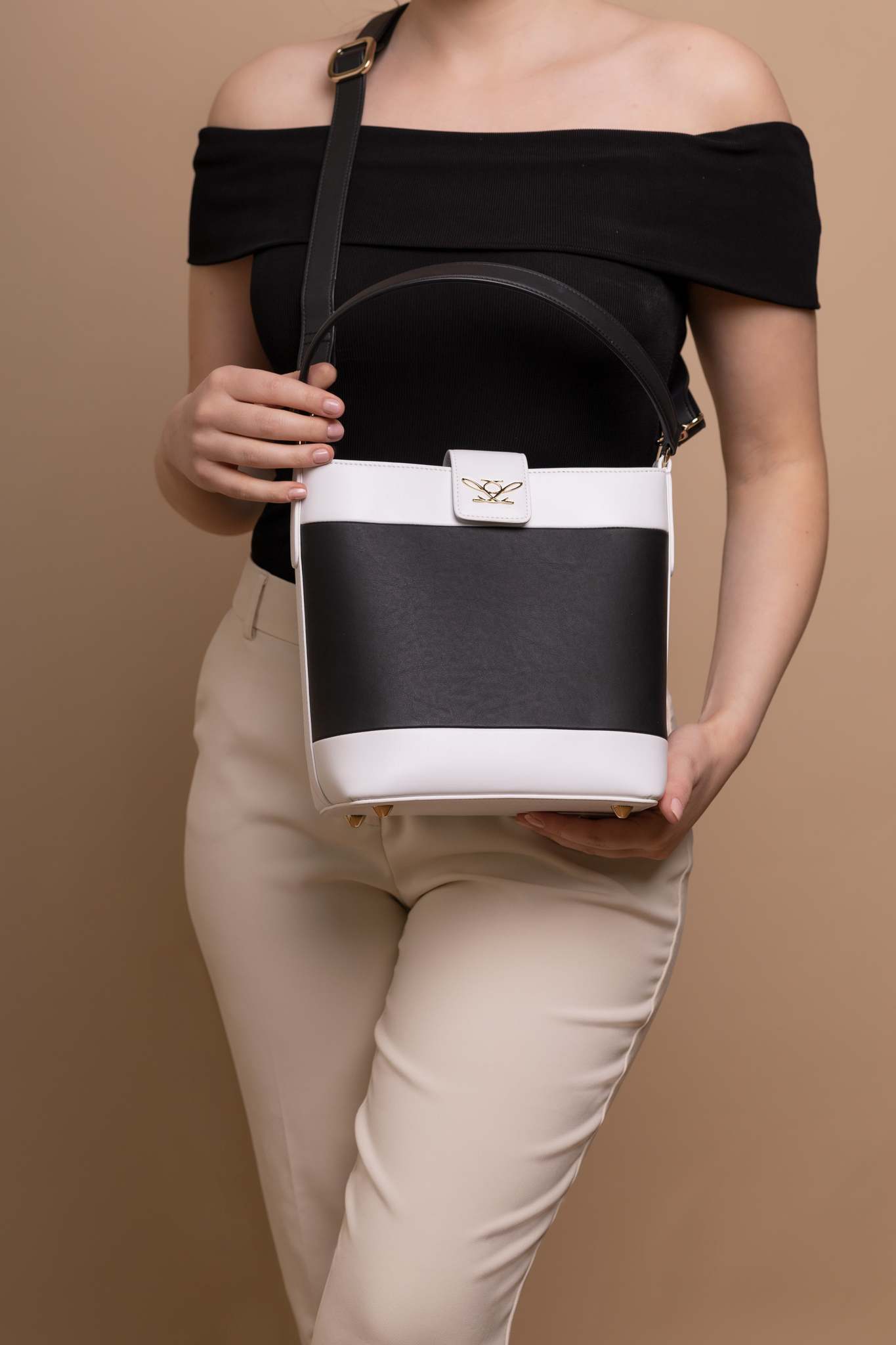 BAO Bucket Bag
